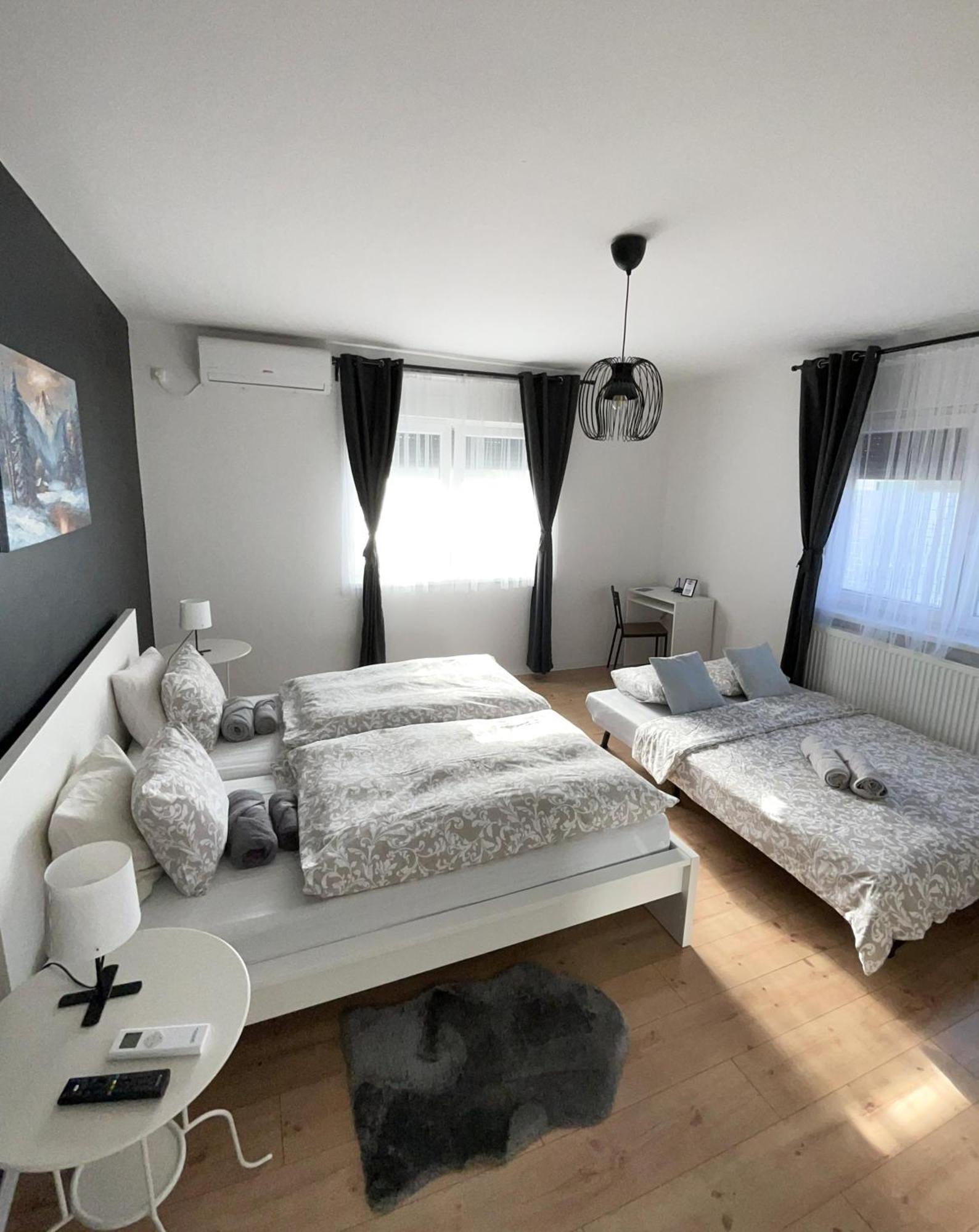 4 Stars Apartments Near Airport Velika Gorica Eksteriør bilde